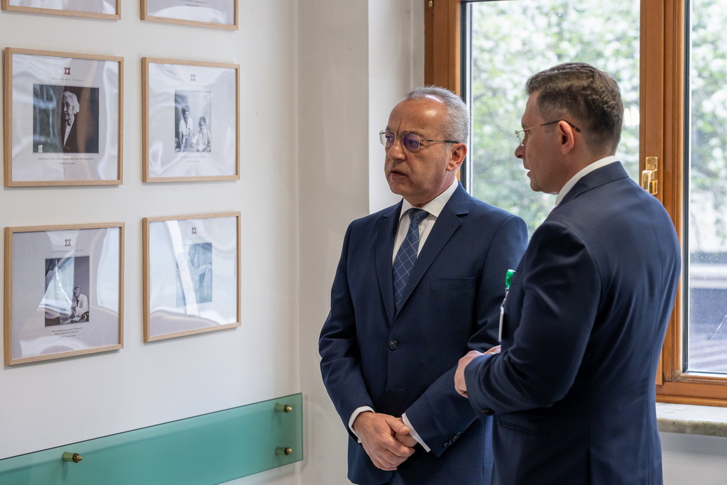 Болница „Лозенец“ получи почетния знак на Президента на Република България по случай 75 години