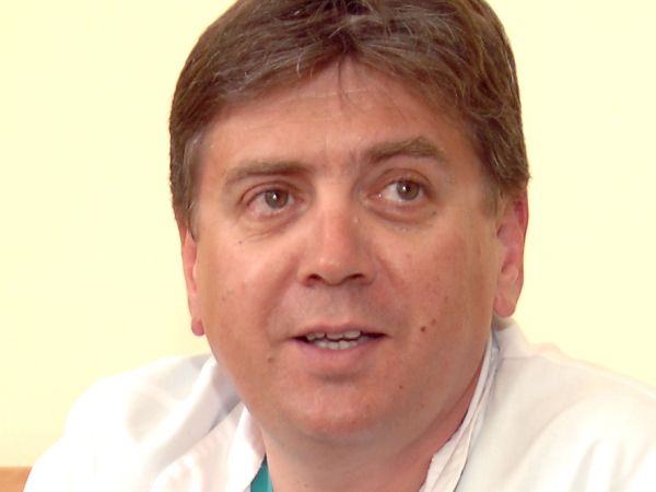 Доц. Олег Чолаков: Здравната ни система може да се промени, ако се промени отношението на политиците към нея